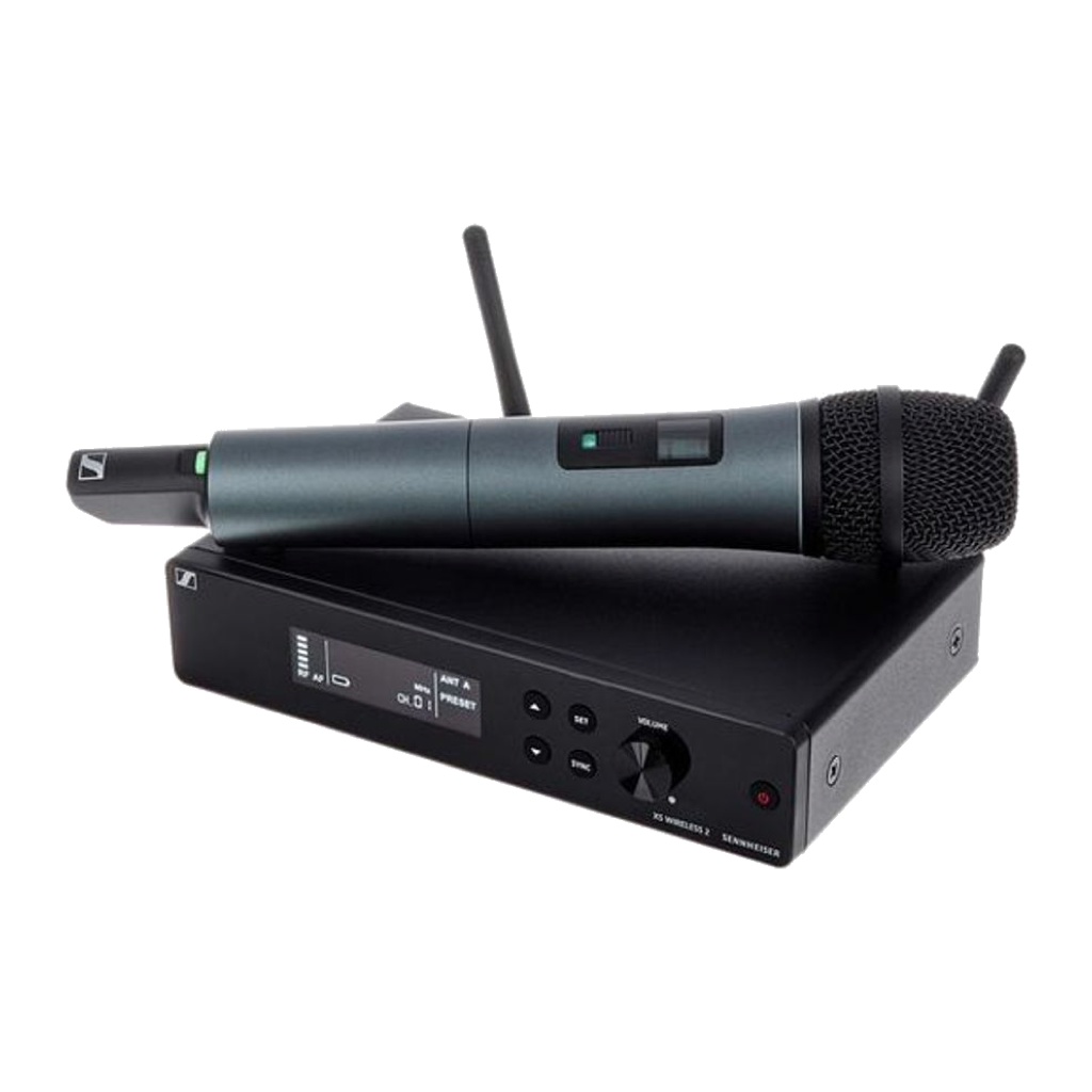 Sennheiser XSW 2-835 set: SKM 835-XSW handheld resting on the EM-XSW 2 receiver with its two antennas