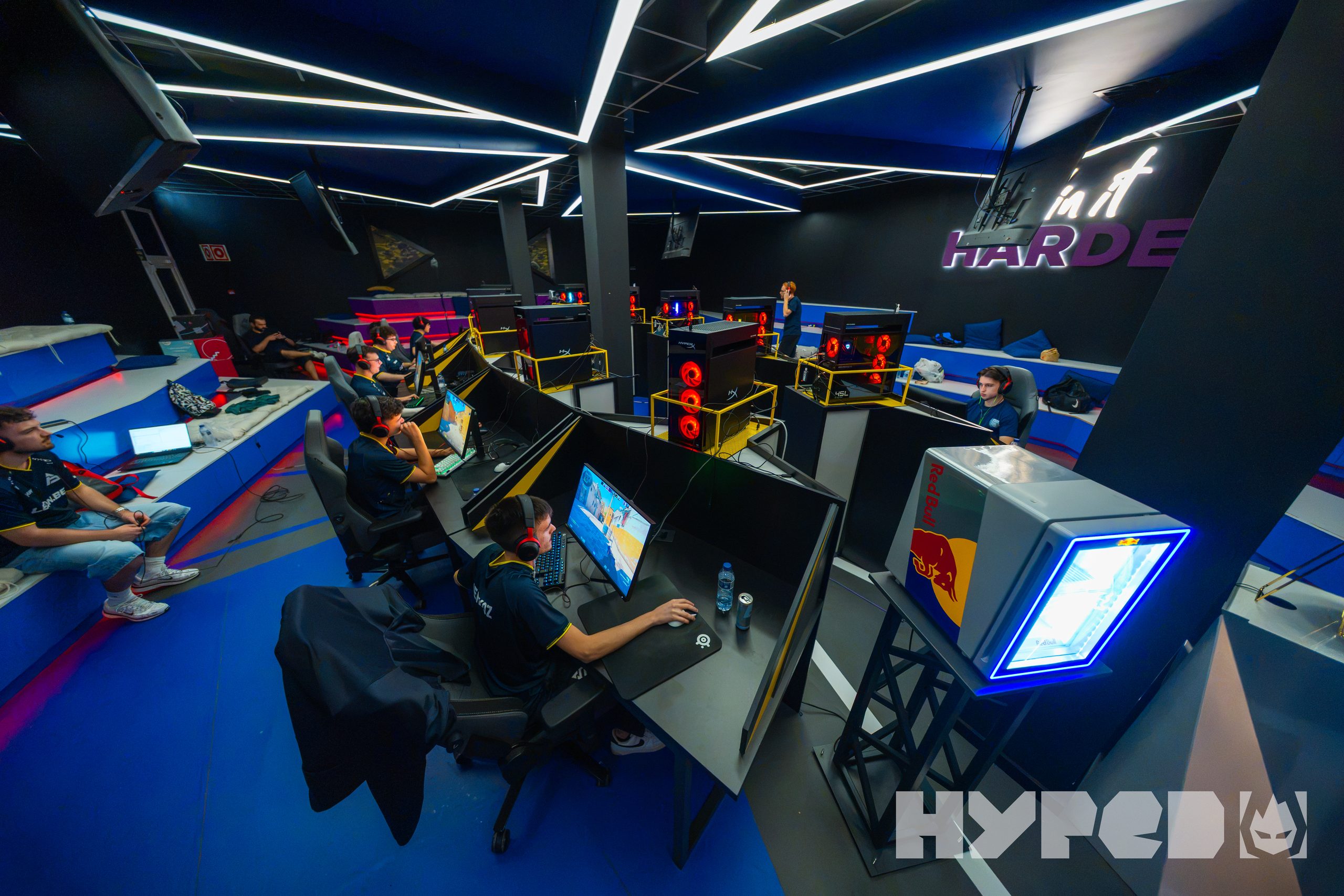HyperX RETAKE Season 12, 9